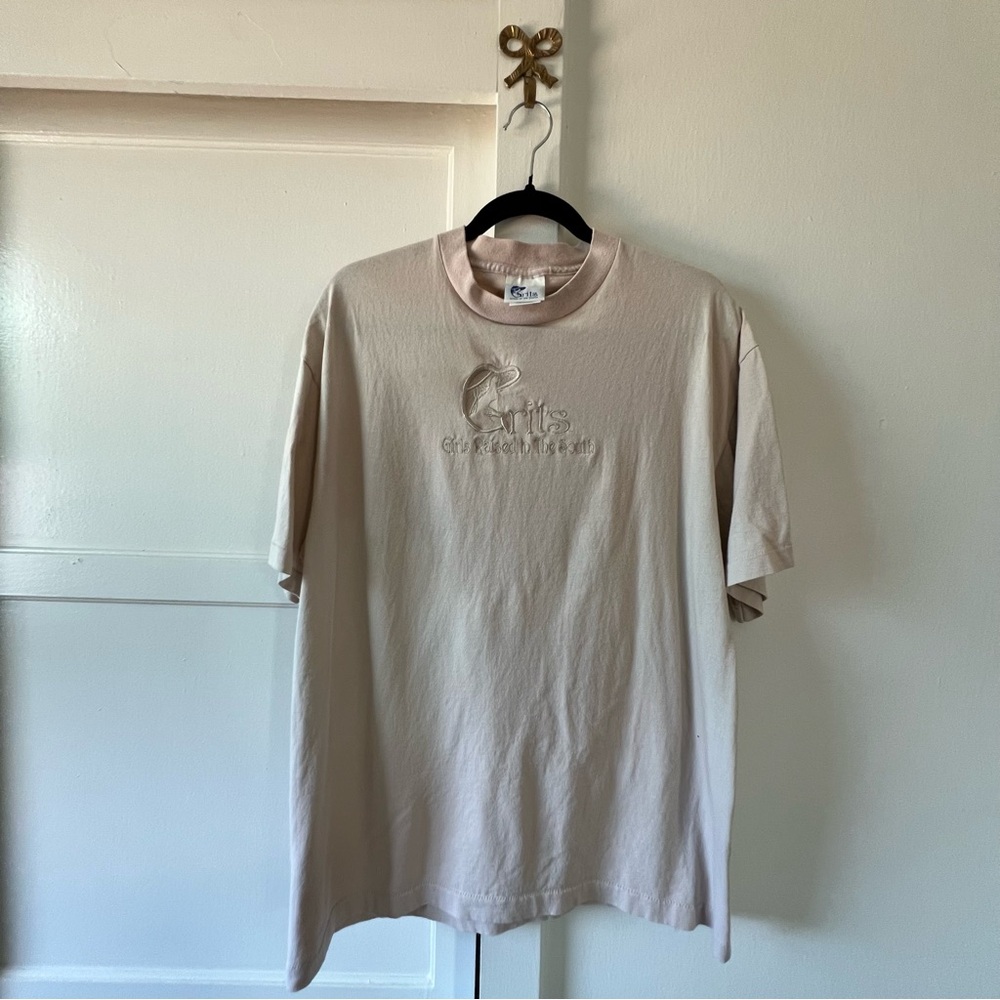 vintage GRITS (girls raised in the south) t-shirt